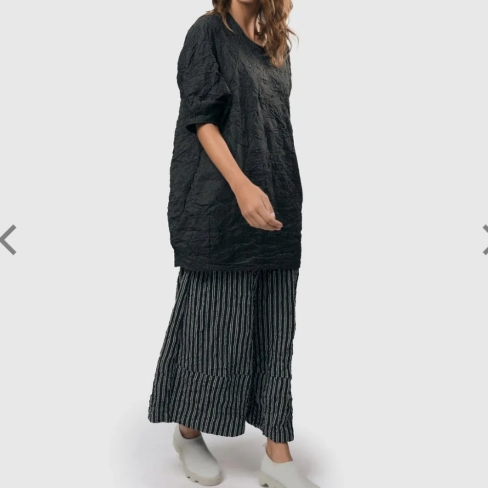 Alembika Urban Pinstripe Black White Crinckle Palazzo Wide Leg Pants S 4-6 Bx26